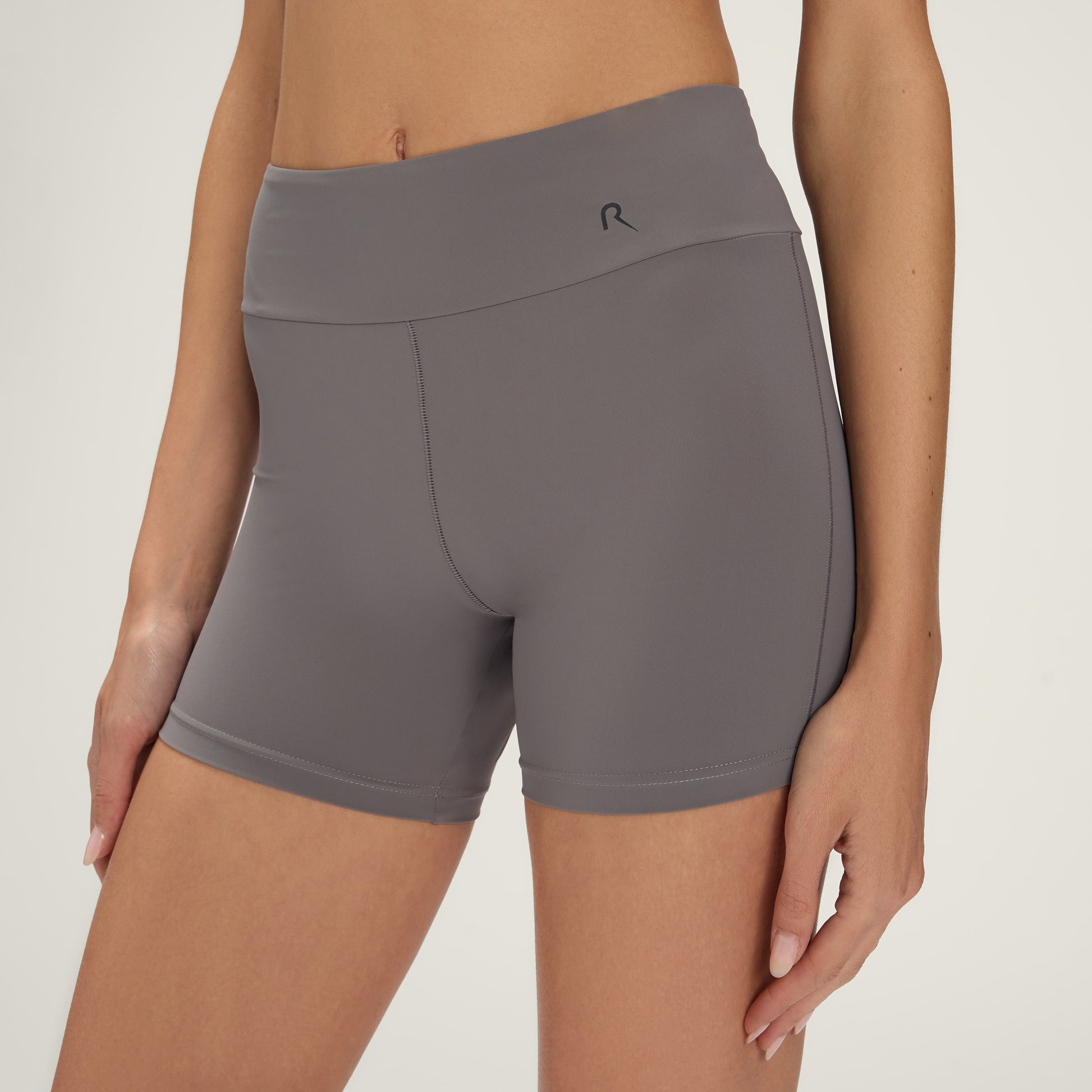 Short Pants UPF50+ UV Activewear Women – Shark Grey